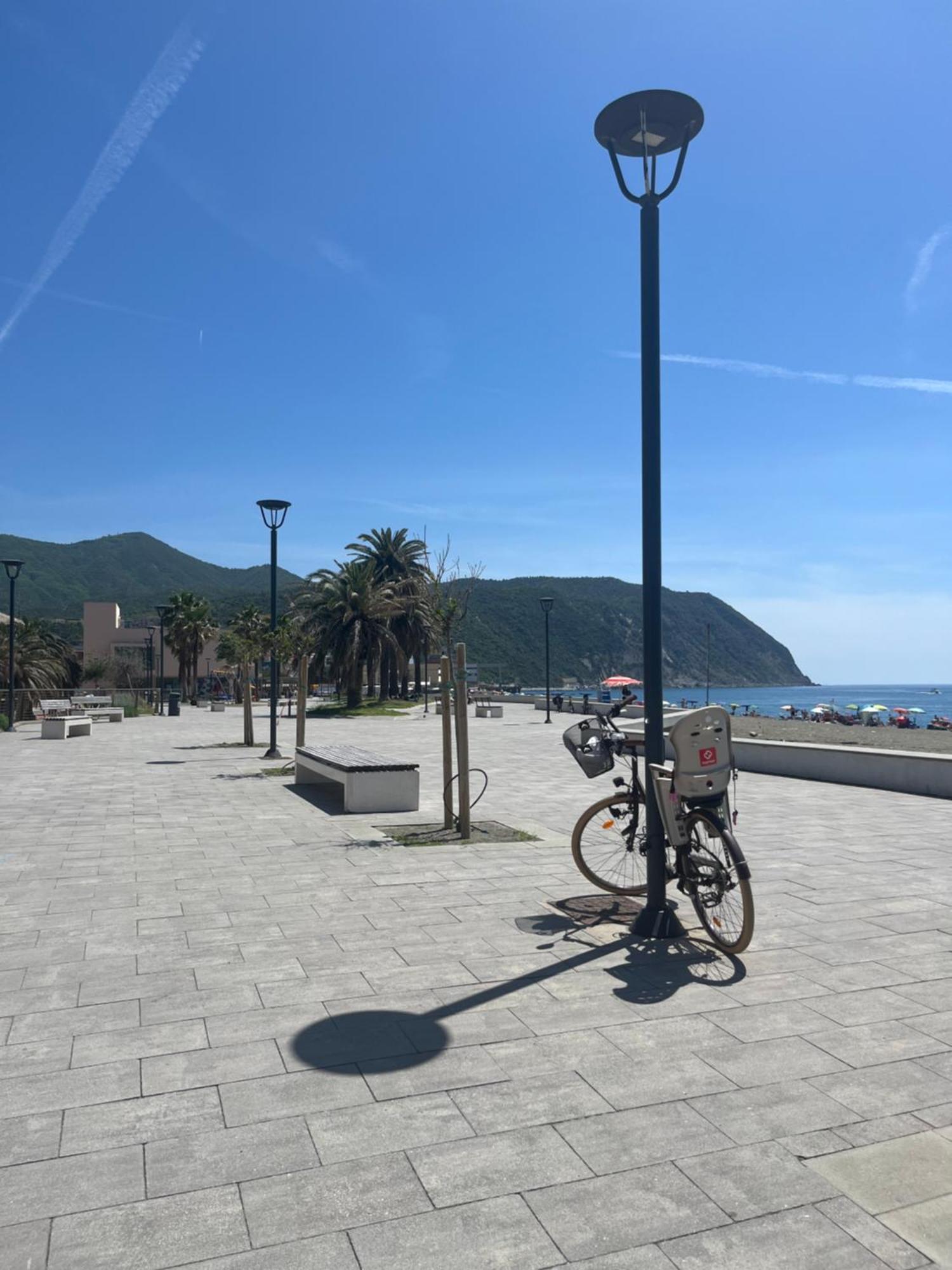 A Window To The Sea Riva Trigoso Exterior foto